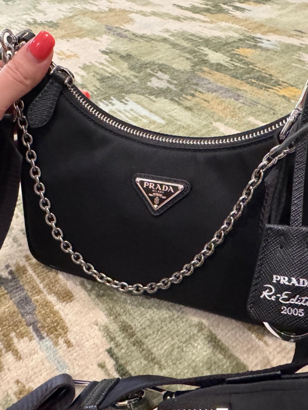 Prada Re-edition Nylon Bag - Picture 14 of 17